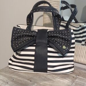 Stylish Black and White Striped Women's Bag